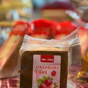 Japanese cake "Strawberry flavor"